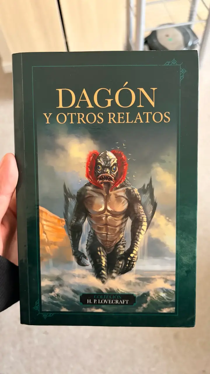 Libro 'Dagón y Otros Relatos' de H.P. Lovecraft