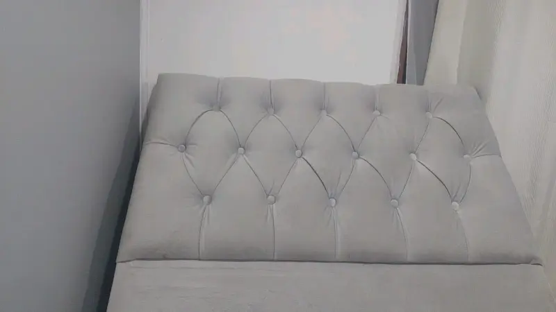 Respaldo tapizado para cama de una plaza y media - 2