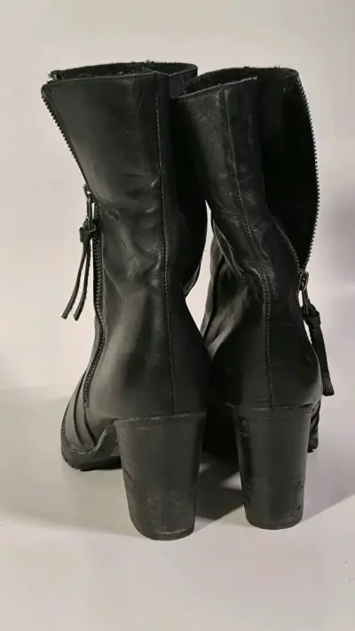 Botines de cuero negro con tacón para mujer - miniatura 2