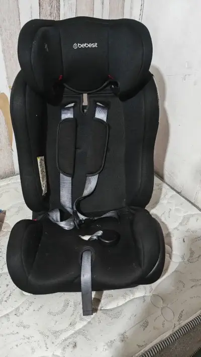 Silla de auto para bebé Bebesit negra - miniatura 1