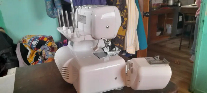 Máquina de Coser Overlock Nagoya 328 - 5