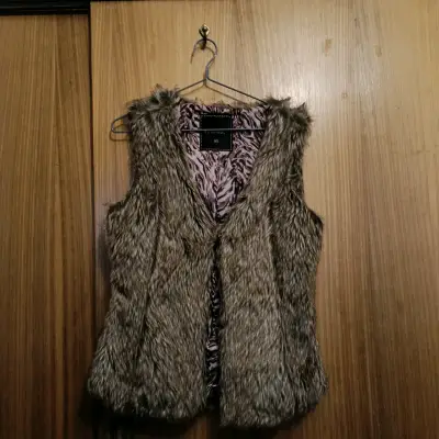 Chaqueta negra - miniatura 2