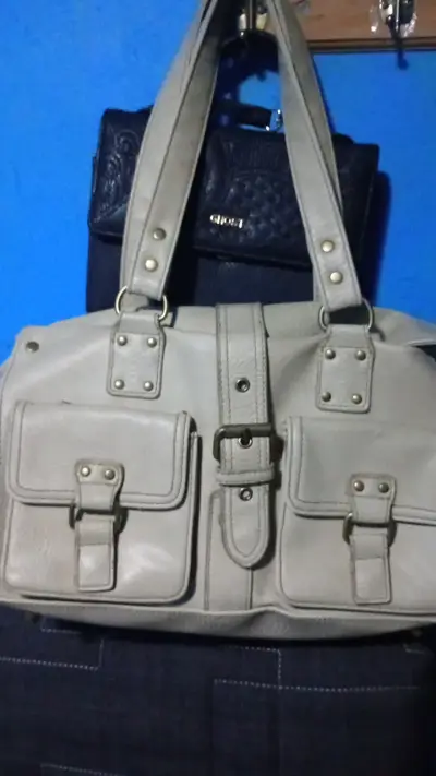Carteras de venden por no uso - miniatura 1