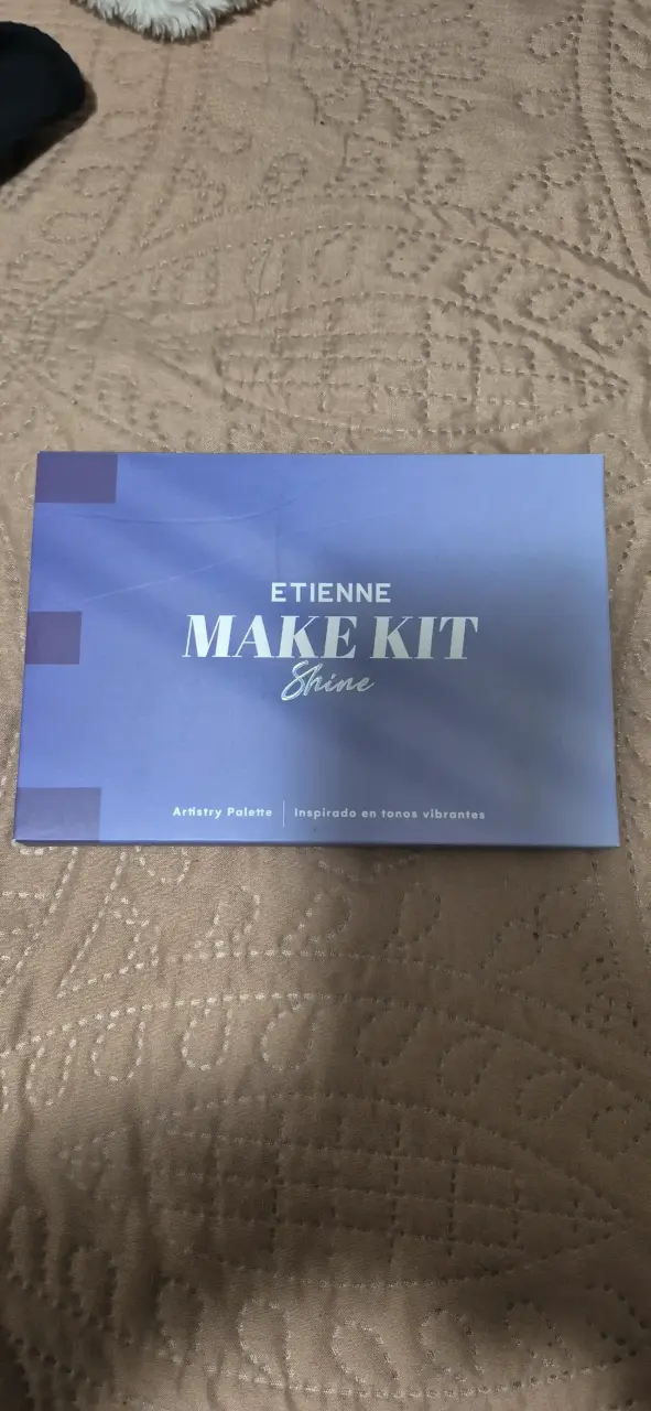 Paleta de Maquillaje Etienne Make Kit Shine - 1