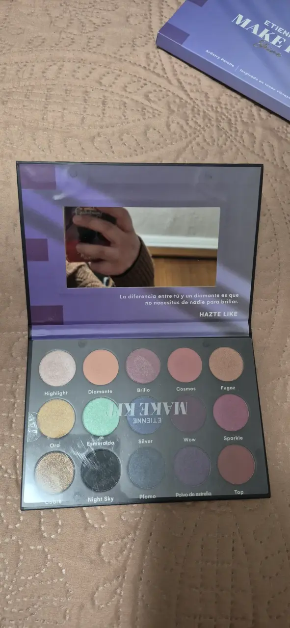 Paleta de Maquillaje Etienne Make Kit Shine - 4