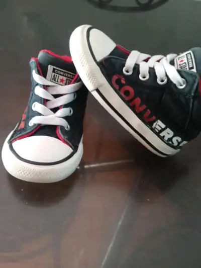 Zapatillas deportivas para niños blancas y rojas - miniatura 3