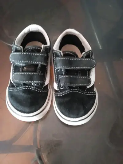 Zapatillas deportivas para niños blancas y rojas - miniatura 5