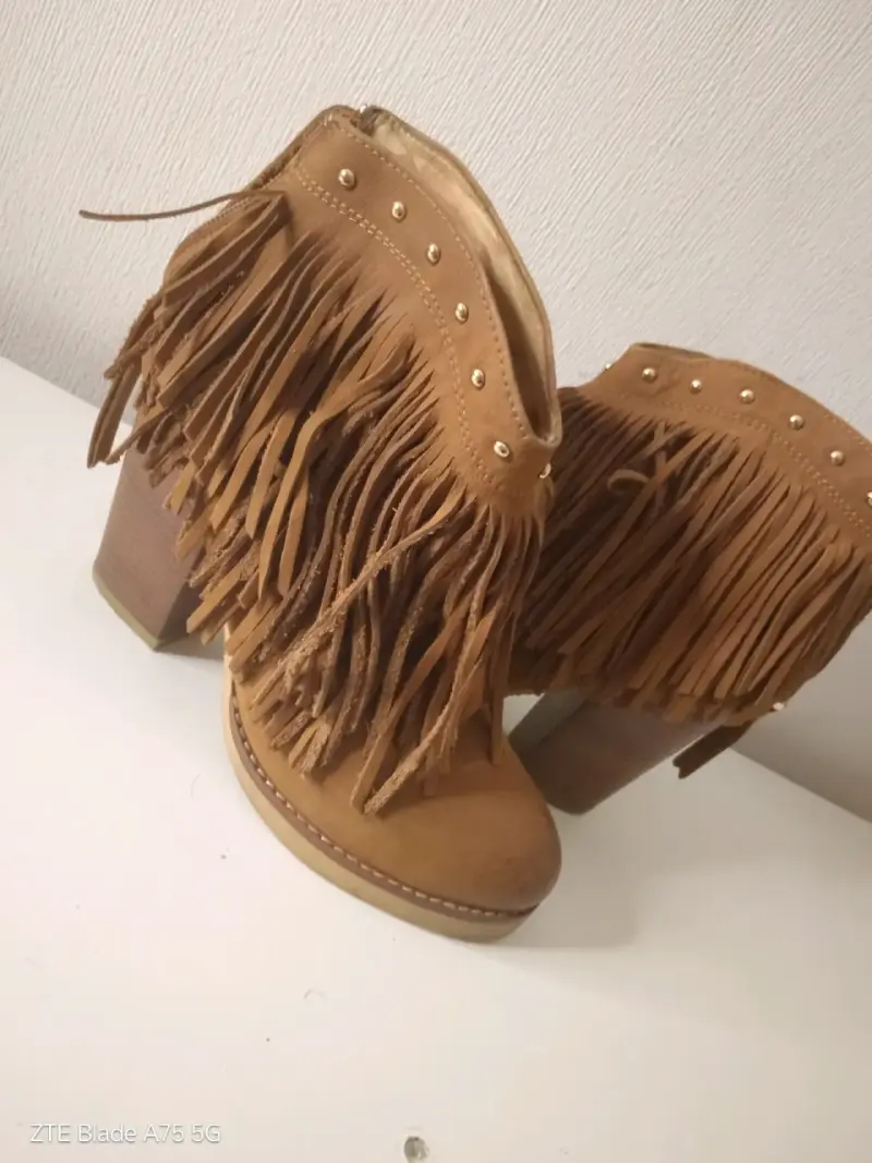Botines de cuero con flecos para mujer - 2