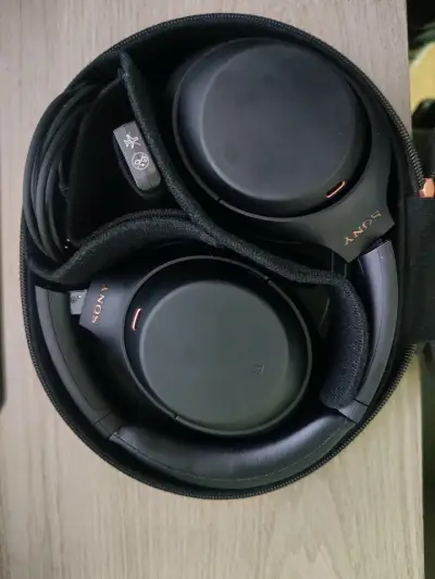 Sony  WH-1000XM4 - miniatura 1