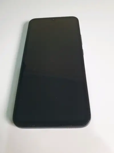 Smartphone Samsung Galaxy en buen estado - miniatura 2