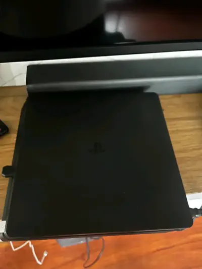 Ps4 slim 1tb buenas condiciones impecable - miniatura 2