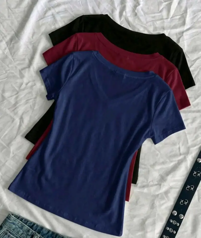 Pack de poleras básicas de algodón en varios colores