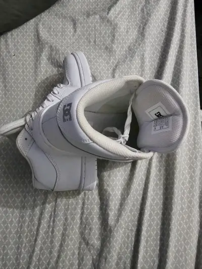Zapatillas blancas DC Shoes de cuero - miniatura 3