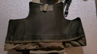Chaleco táctico militar portaplacas color coyote - miniatura 3