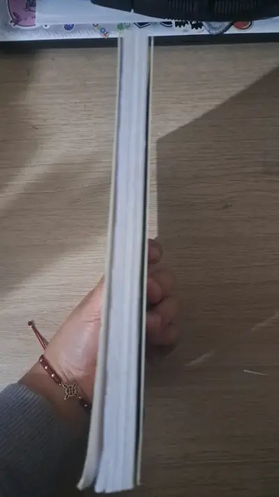 Libro'Un secreto en mi colegio' de Angélica Dosset - miniatura 2