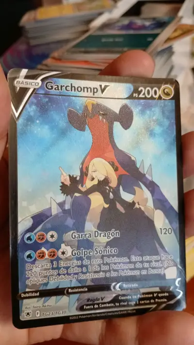 Carta Pokémon Garchomp V holográfica - miniatura 2