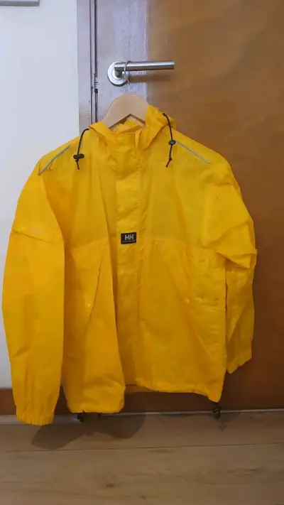 Chaqueta impermeable amarilla Helly Hansen - miniatura 3