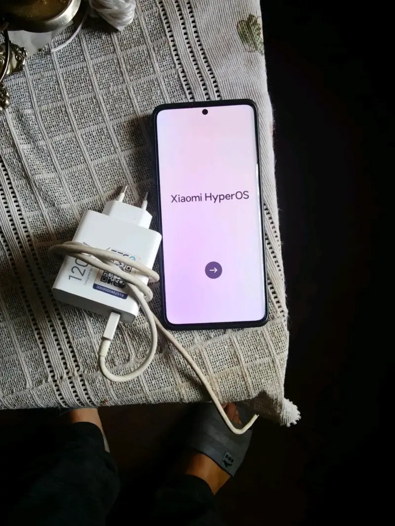 Smartphone Xiaomi Redmi Note 13 Pro+ 5G - 2
