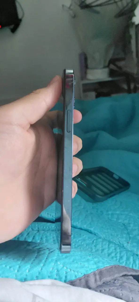 Iphone 12 pro de 128 GB bateria en 74 - 4