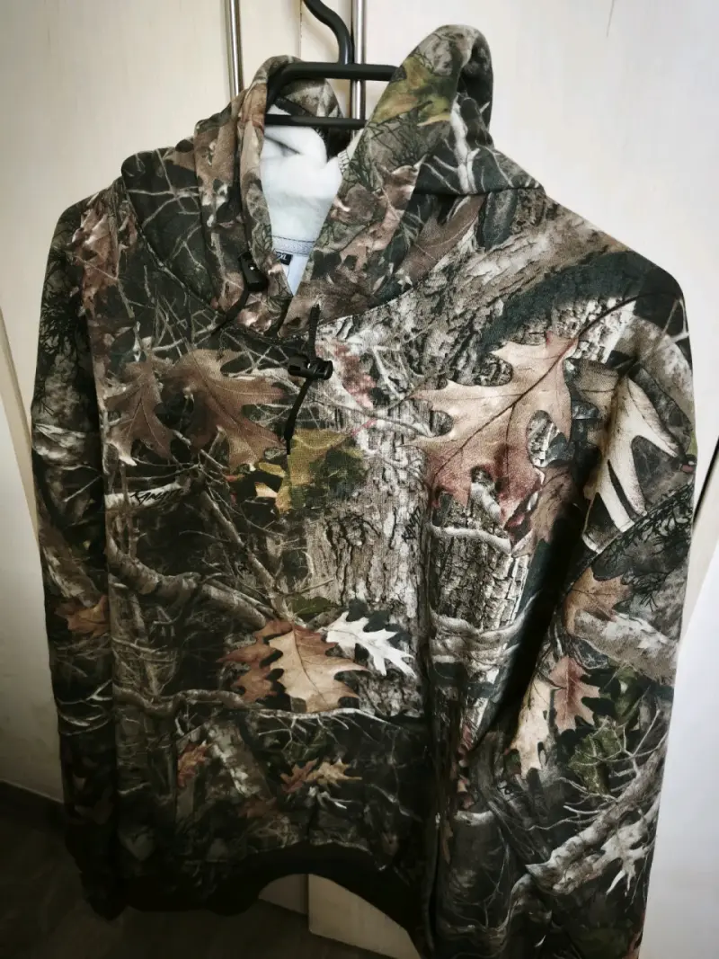 Polerón camuflado con capucha para hombre - 1