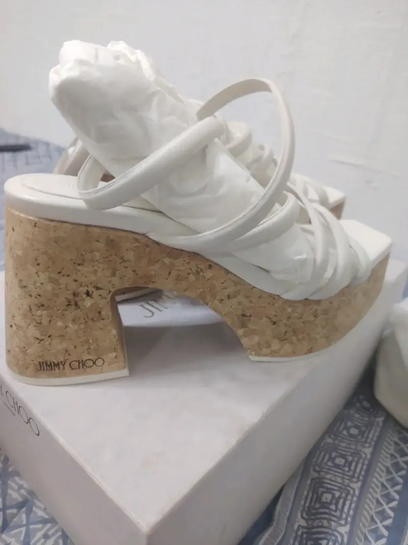 Sandalias de plataforma Jimmy Choo blancas de corcho - 1