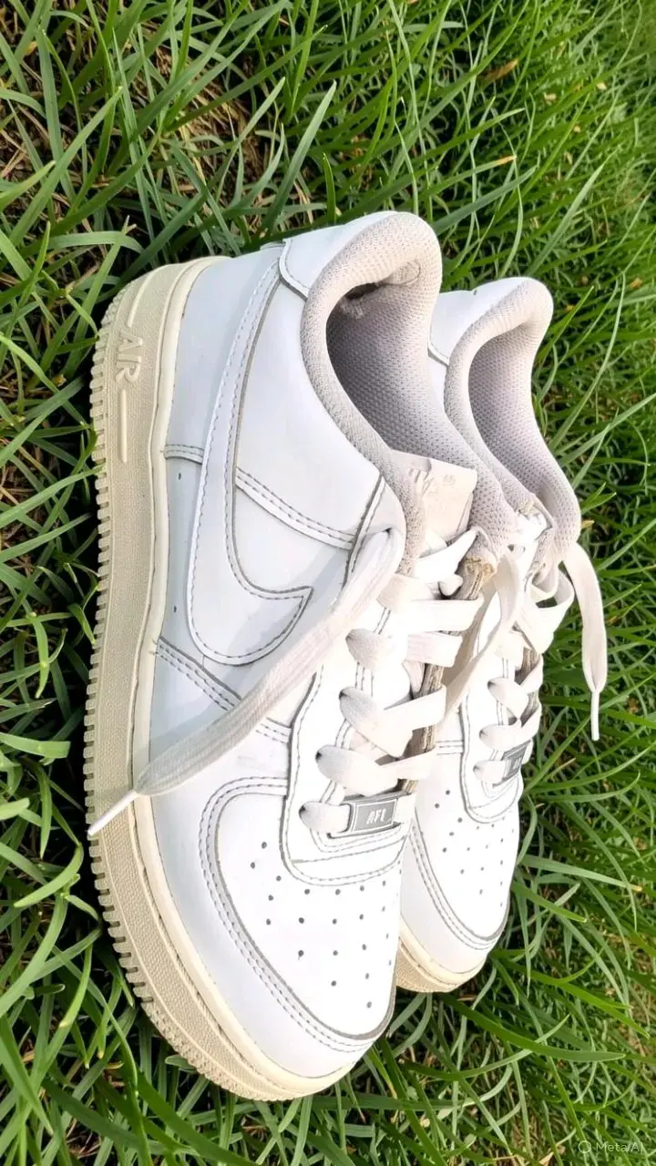 Zapatillas deportivas blancas de cuero - 2