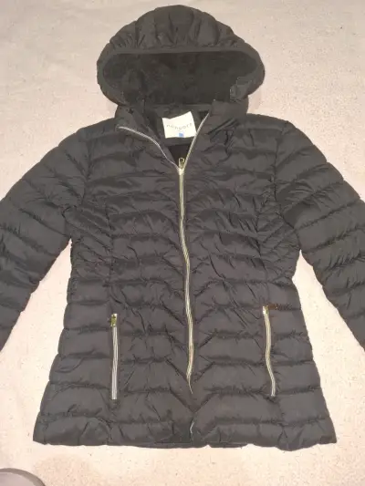 Chaqueta acolchada negra con capucha Newport - miniatura 1