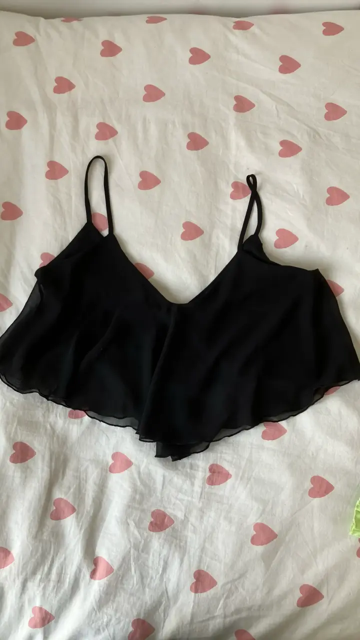 Top negro de tirantes para mujer
