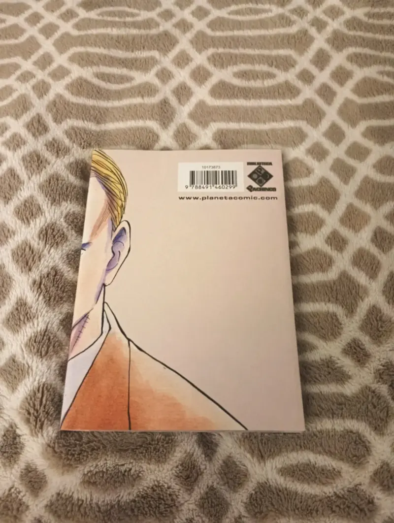 Manga Pluto Volumen 1 de Naoki Urasawa - 2