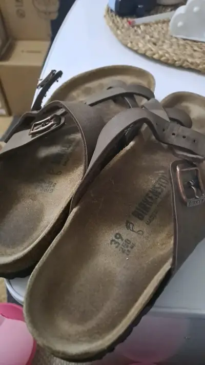 Sandalias Birkenstock de cuero marrón - miniatura 1