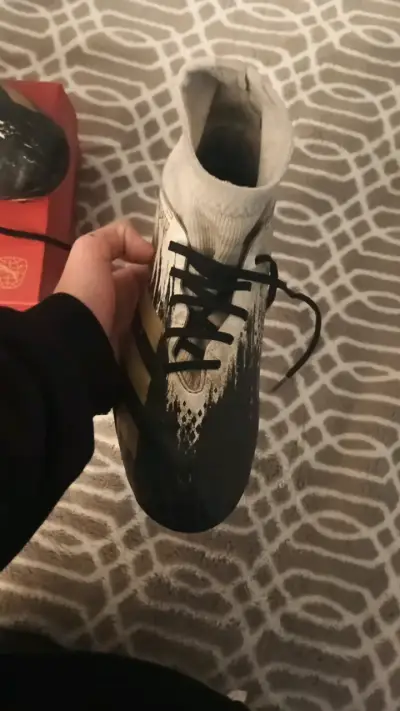 Botines de fútbol Adidas Predator dorados - miniatura 2