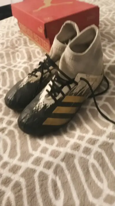 Botines de fútbol Adidas Predator dorados - miniatura 4