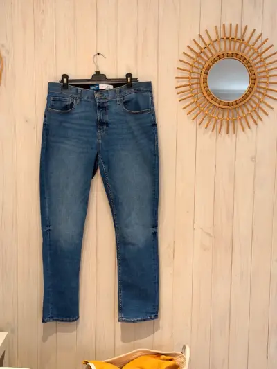 Lote de pantalones para hombre en varios colores - miniatura 1