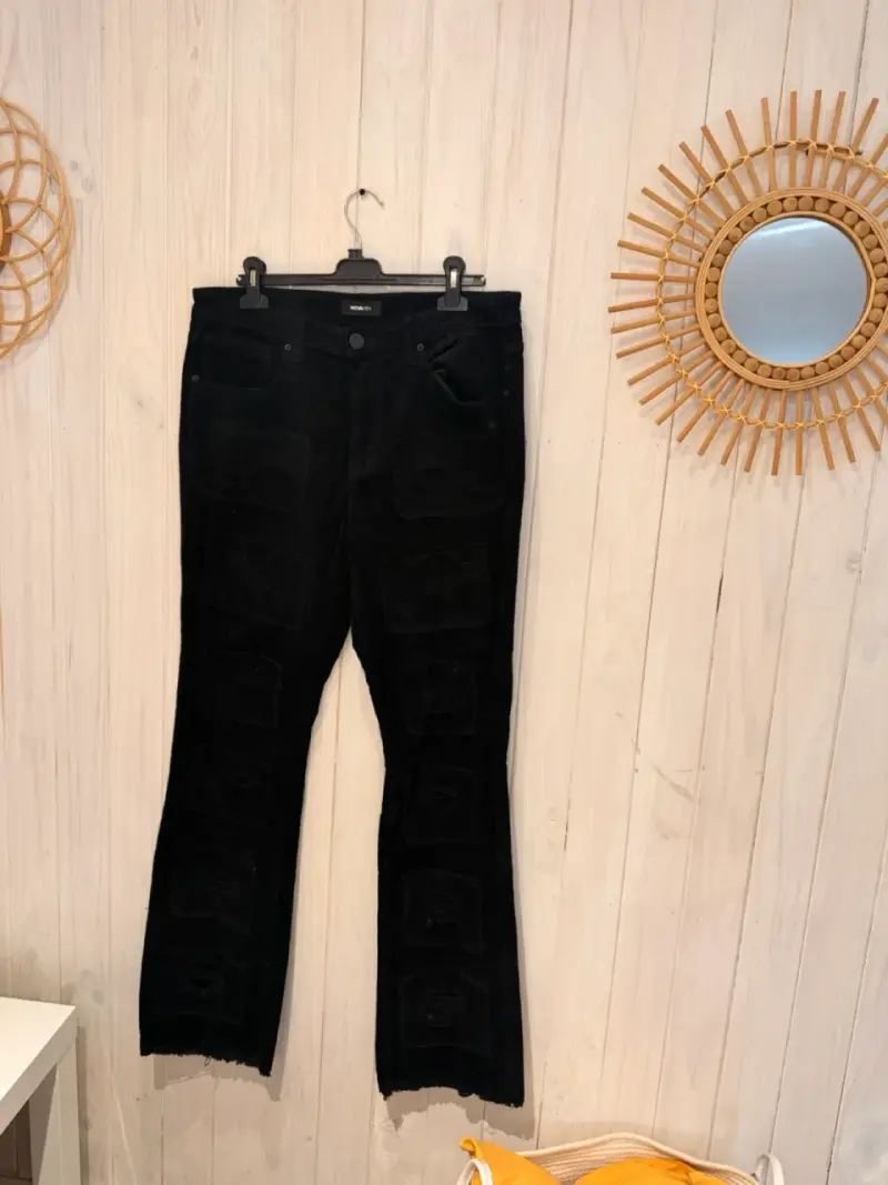 Pantalones negros fashionova con diseño endesgas - 5