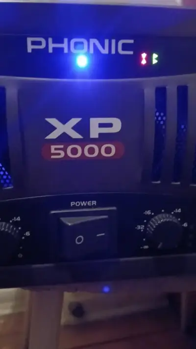 Amplificador Phonic XP 5000 profesional - miniatura 1