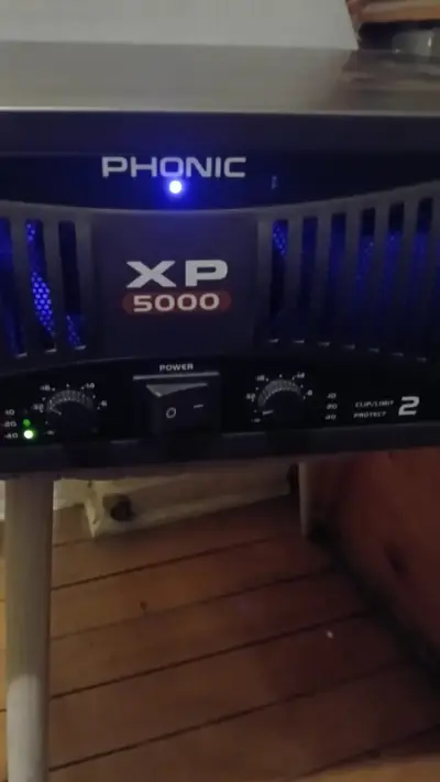 Amplificador Phonic XP 5000 profesional - miniatura 2