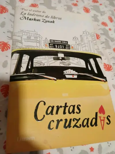 Libro 'Cartas Cruzadas' de Markus Zusak - miniatura 1