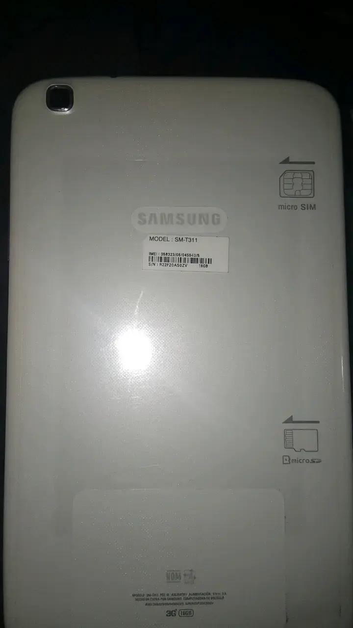 Tablet Samsung Galaxy Tab blanca en buen estado - 2