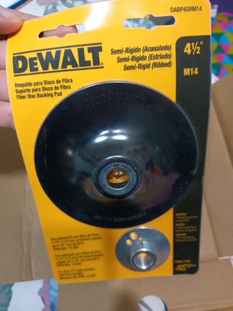 Set de brocas y accesorios Bosch y Dewalt - 6