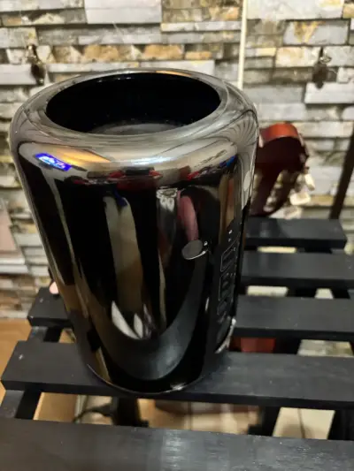 Mac pro alto rendimiento - miniatura 2