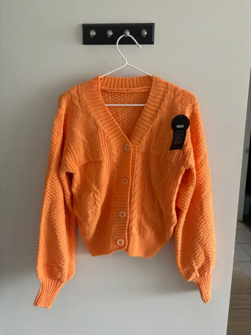 Cardigans de punto para mujer en verde y naranja - 2