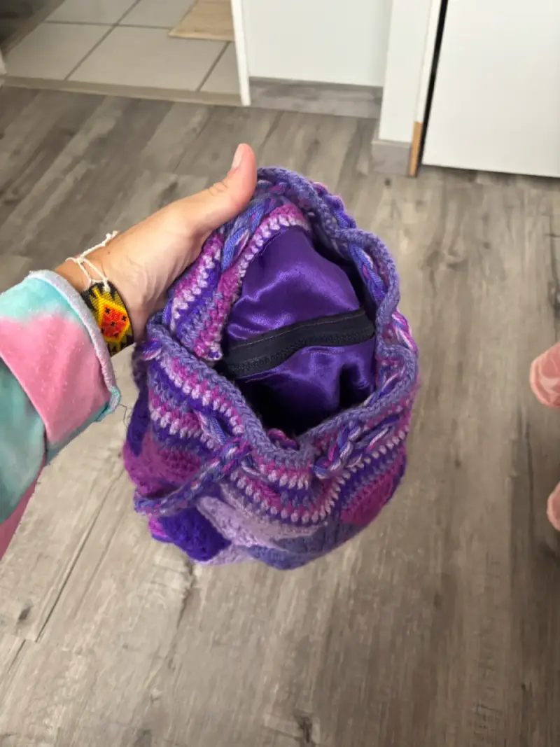 Bolso de mano tejido a crochet multicolor - 4
