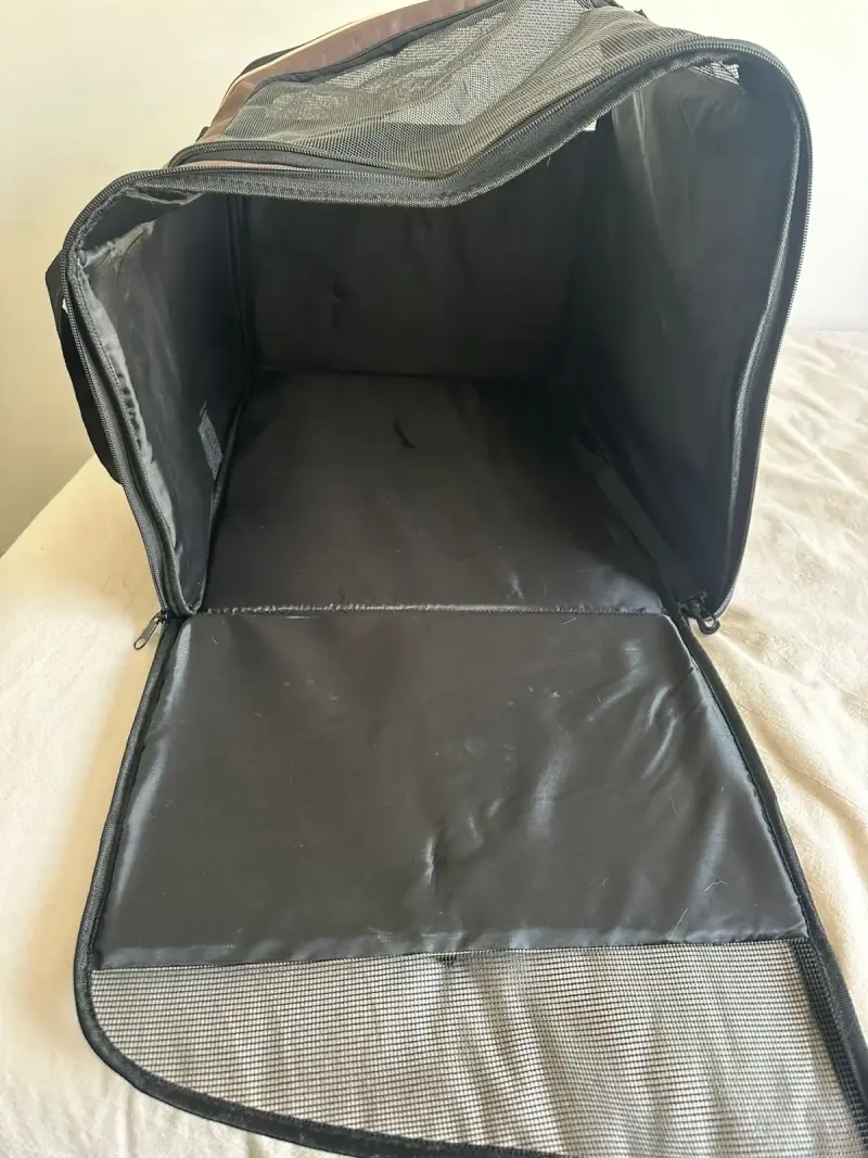 Bolso transportador para mascotas Club de Perros y Gatos - 3