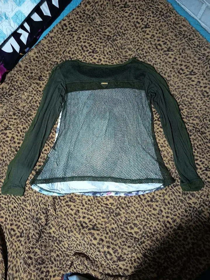 Polera Y2K Studio F - 3