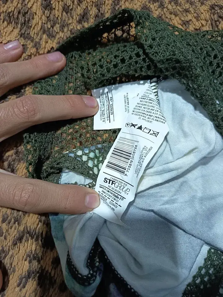 Polera Y2K Studio F - 5