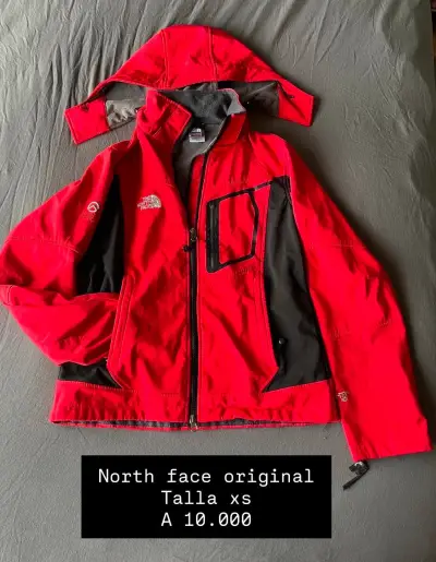 Chaqueta The North Face roja impermeable talla XS - miniatura 1
