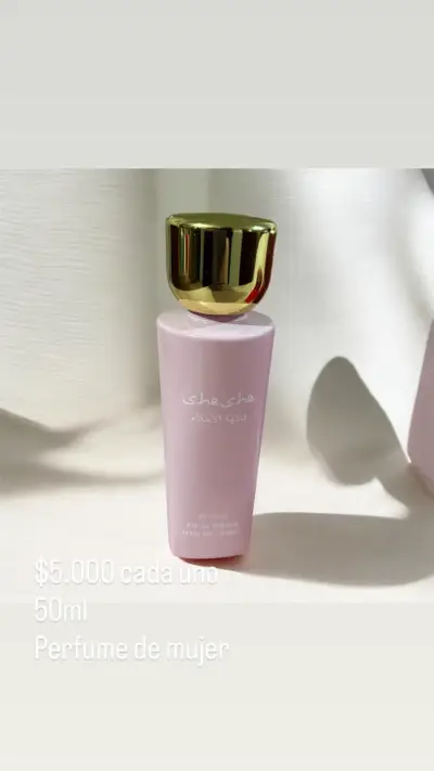 Perfume de Mujer 50ml con Tapa Dorada - miniatura 1