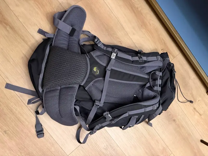 Mochila de Montaña Tansanka 80L Negra Doite - 2