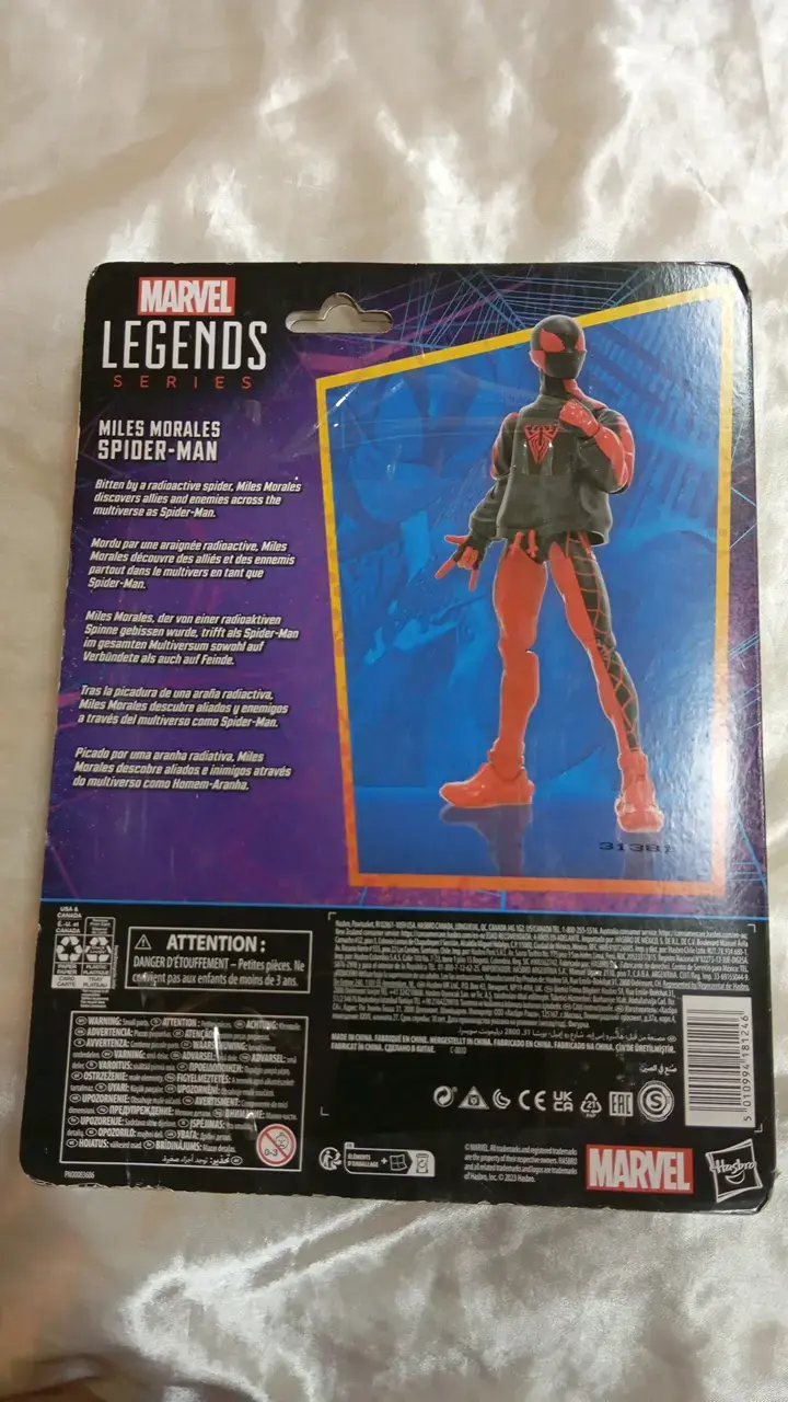 Figura de acción Miles Morales Spider-Man Legends - 2