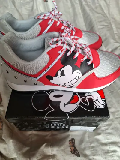 Zapatillas deportivas Disney Mickey Mouse rojas - miniatura 1